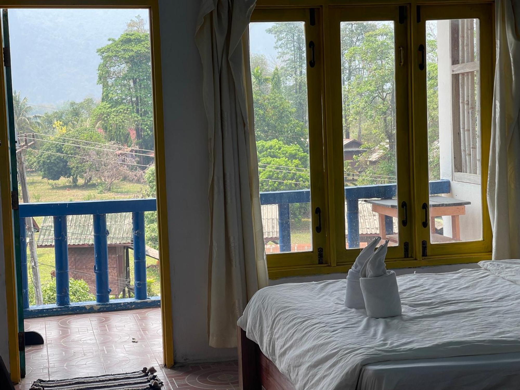 Blue Sunset Hostel Vang Vieng Buitenkant foto